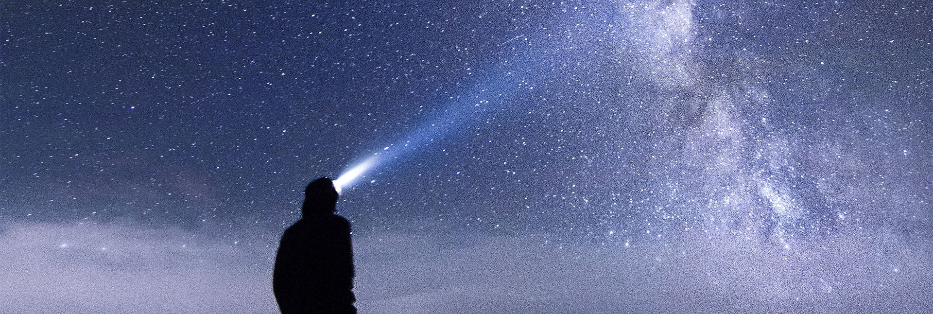 bergwanderung-nacht-1920